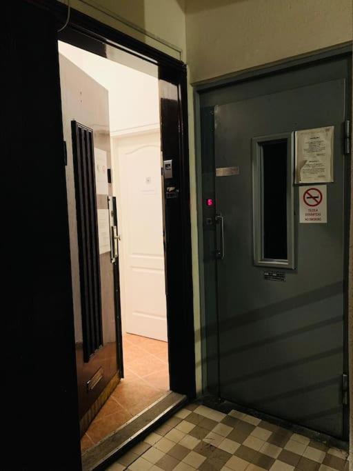 Apartmán Danube Dwelling Asboth 19-2 Budapešť Exteriér fotografie